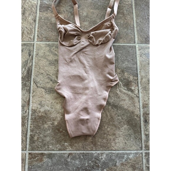 Skims Seamless Sculpt Thong Bodysuit Clay Size XS - Picture 4 of 8